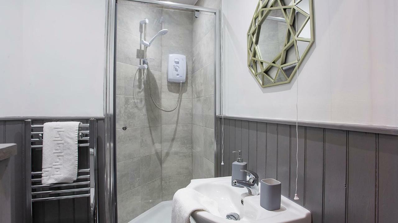 Stylish And Most Central 2 Bed -Free Parking York Luaran gambar